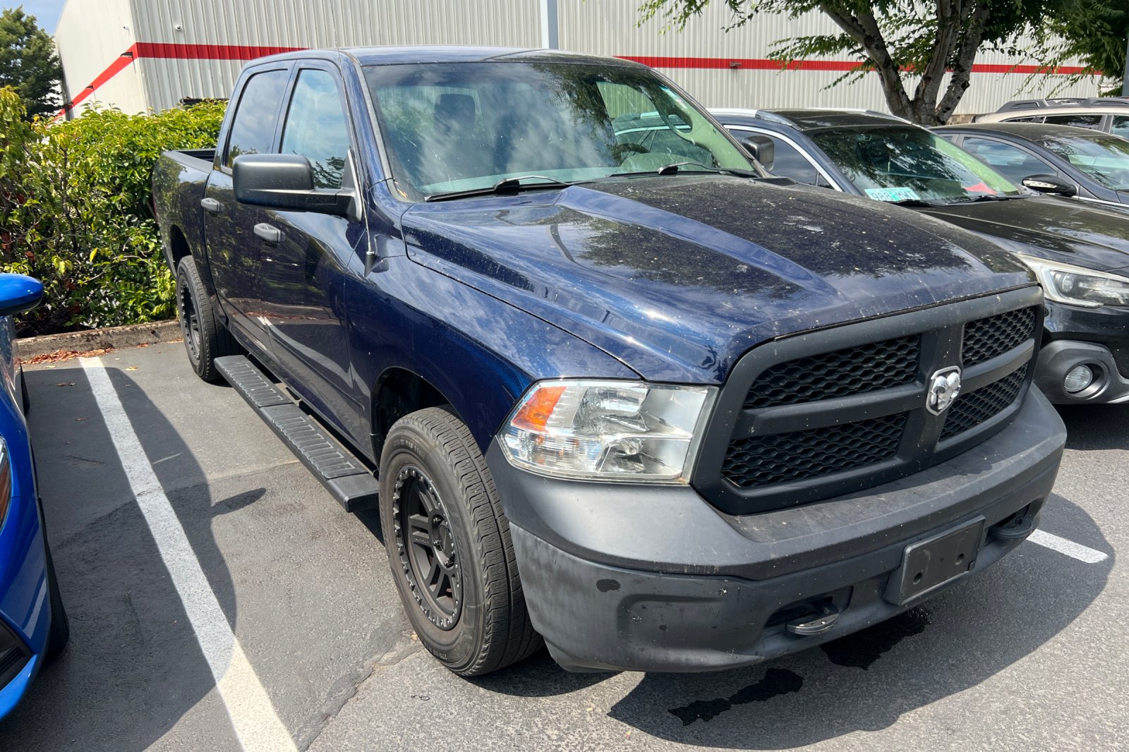 2014 Ram 1500 Tradesman photo 2