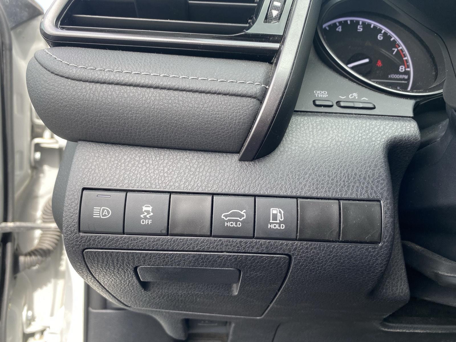 2023 Toyota Camry SE photo 17