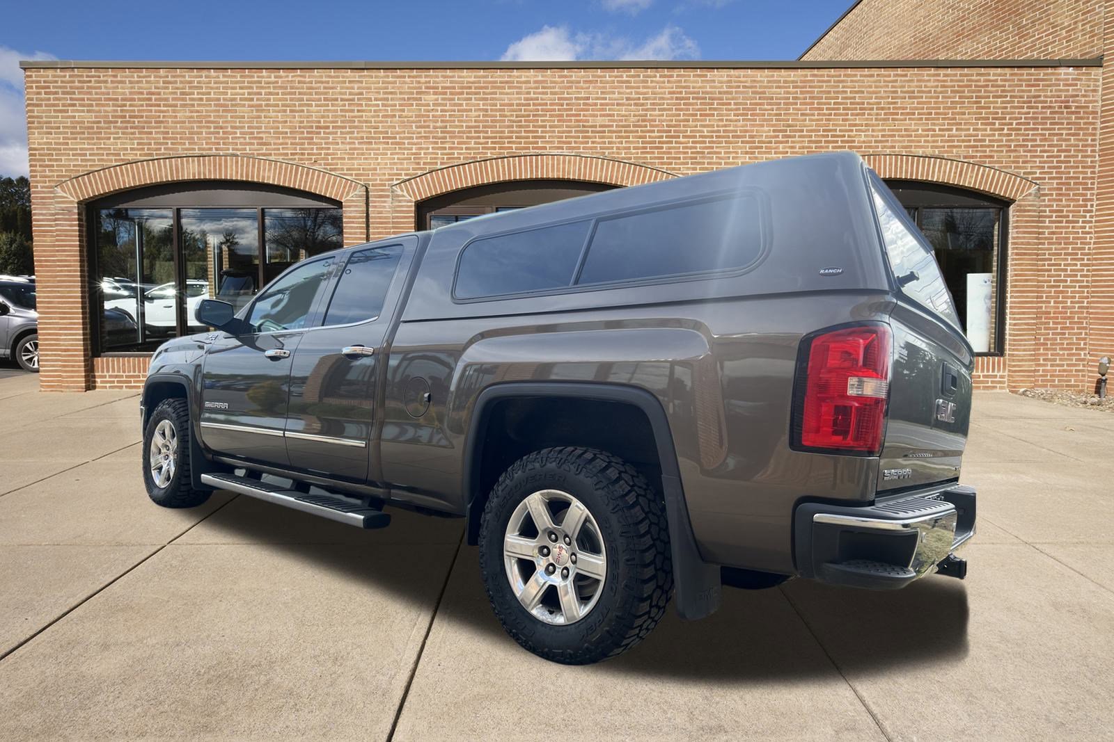 2015 Gmc Sierra 1500 SLT photo 4
