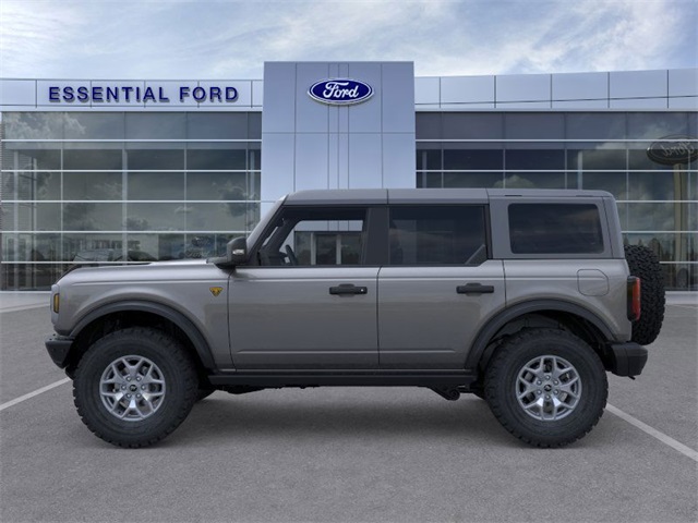 2025 Ford Bronco Badlands photo 3