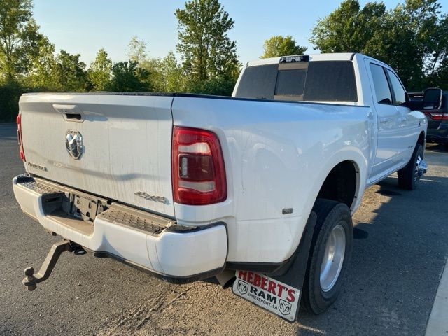 2024 Ram 3500 Laramie photo 8
