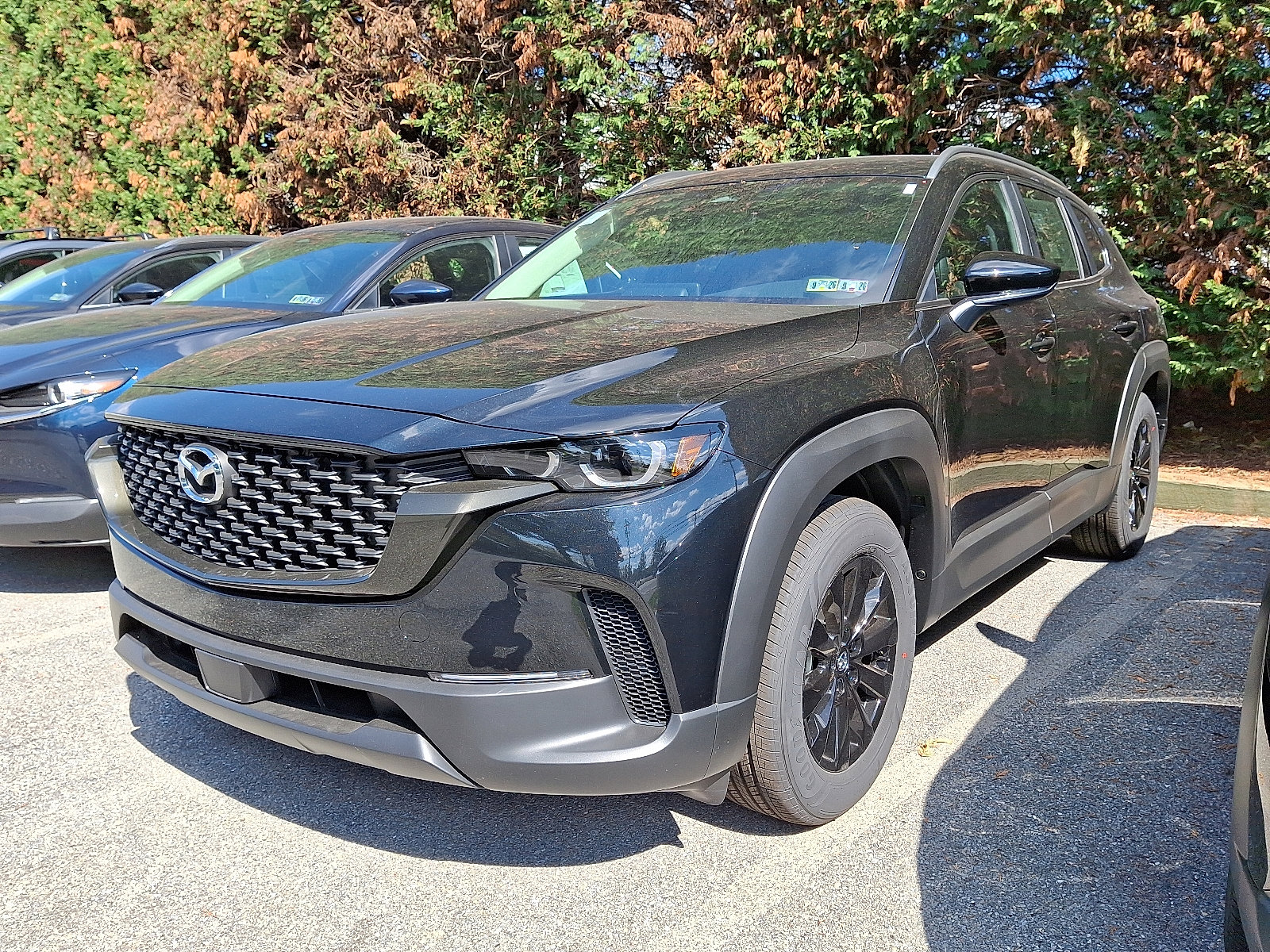 2025 Mazda CX-50 2.5 Select photo 2