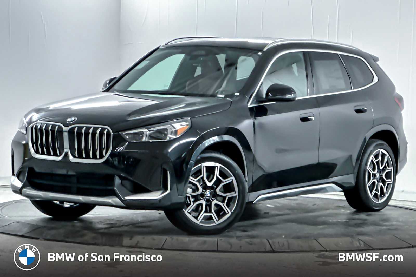 2026 BMW X1 28i's photo