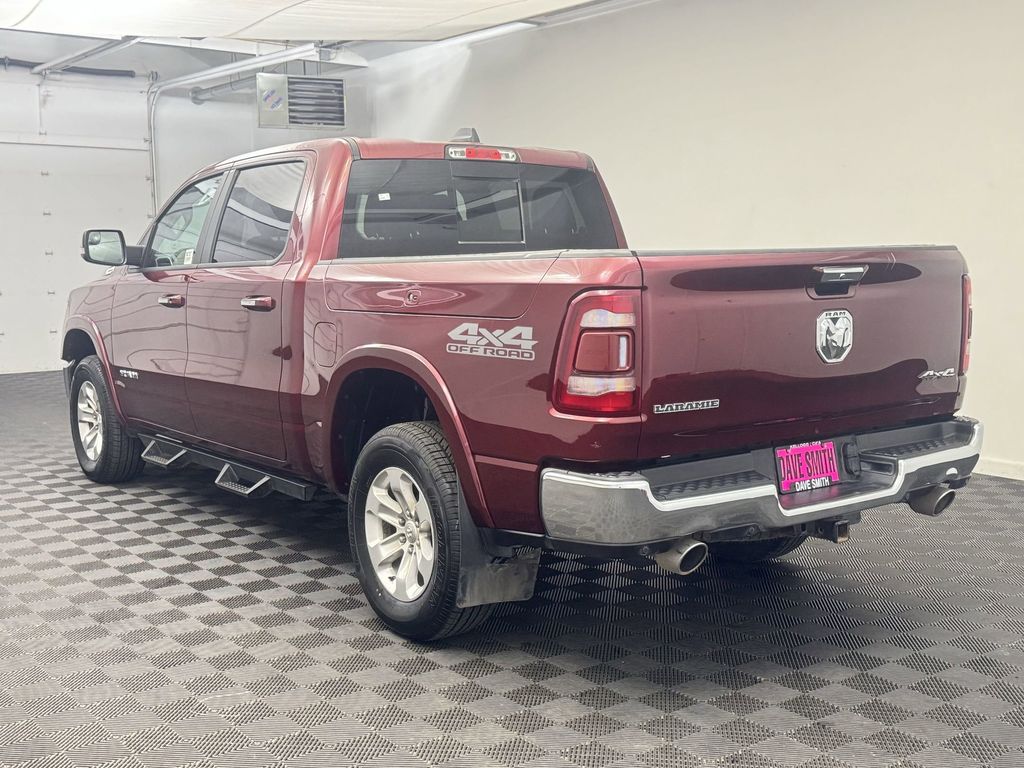 2022 Ram 1500 Laramie photo 3