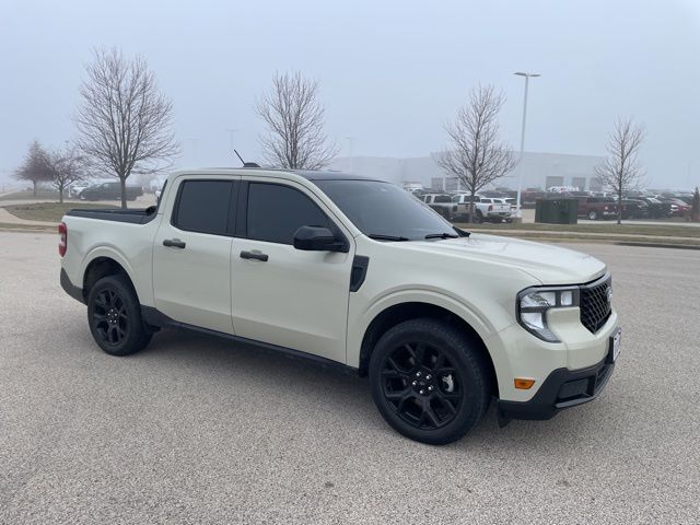 2025 Ford Maverick XLT's photo