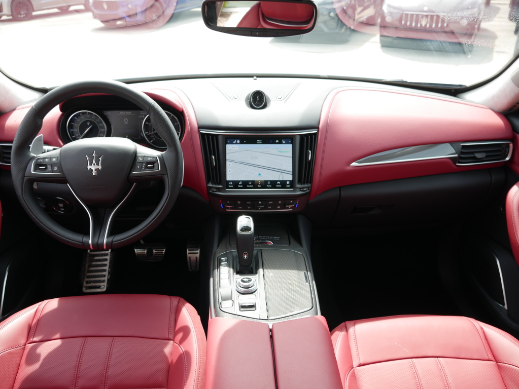 2023 Maserati Levante Modena photo 16