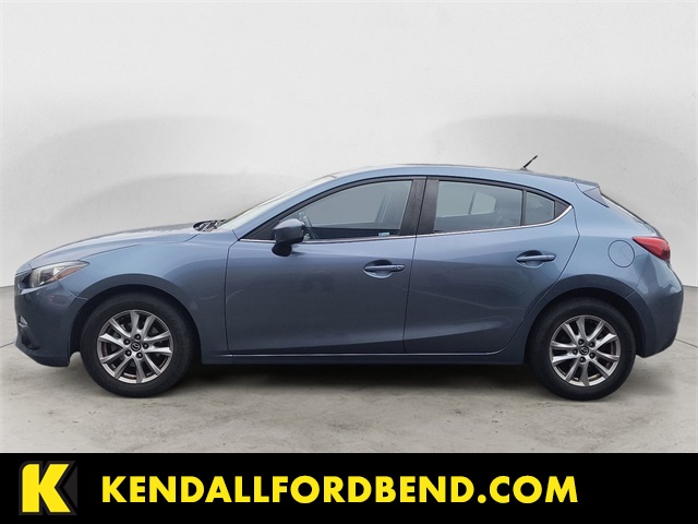 2015 Mazda Mazda3 Touring photo 2