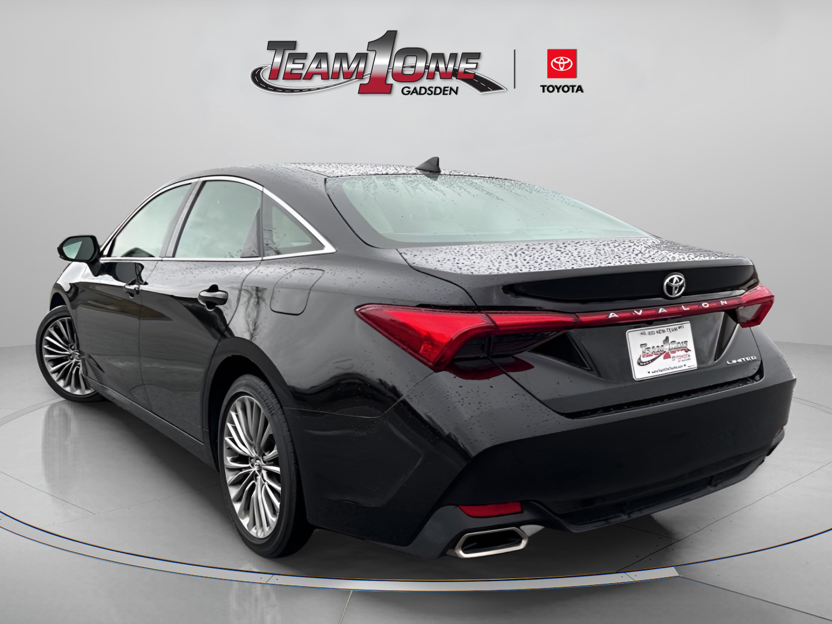 2019 Toyota Avalon Limited photo 4