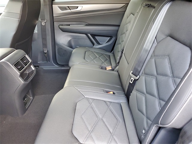 2026 Volkswagen Atlas Cross Sport SE photo 10