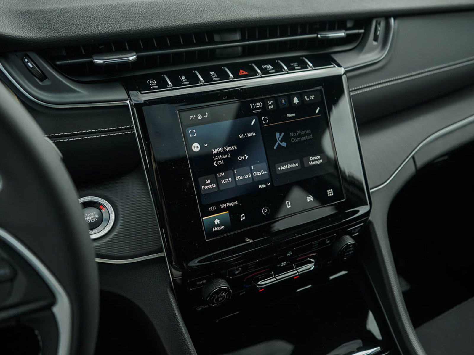 2025 Jeep Grand Cherokee Laredo photo 23