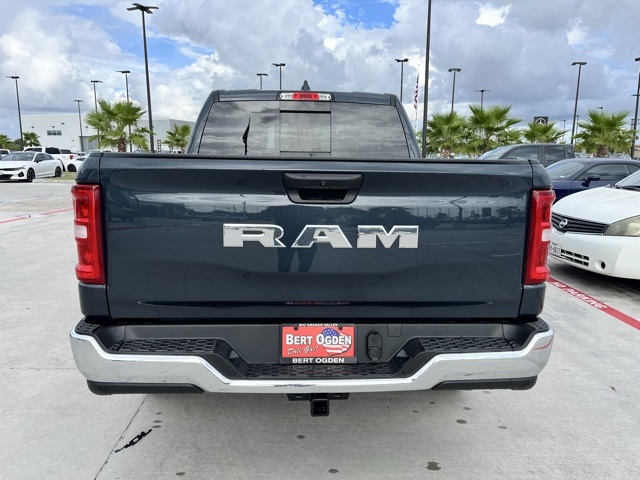 2025 Ram 1500 Tradesman photo 6