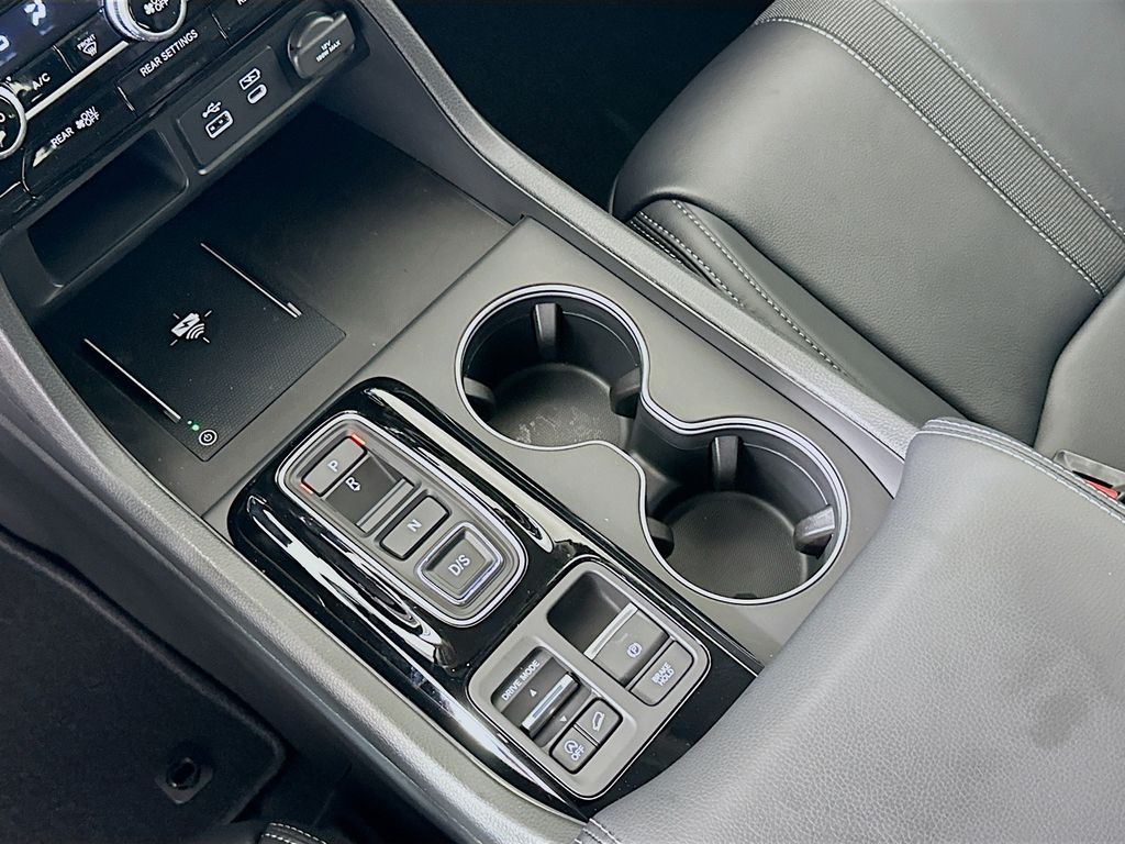 2025 Honda Pilot Touring photo 15