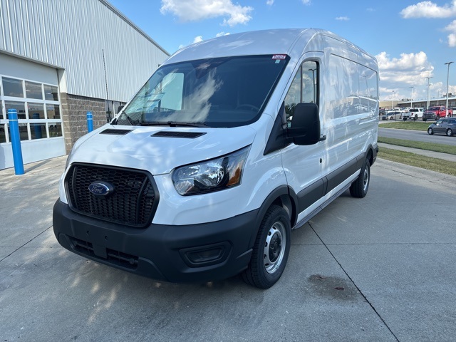 2025 Ford Transit photo 3