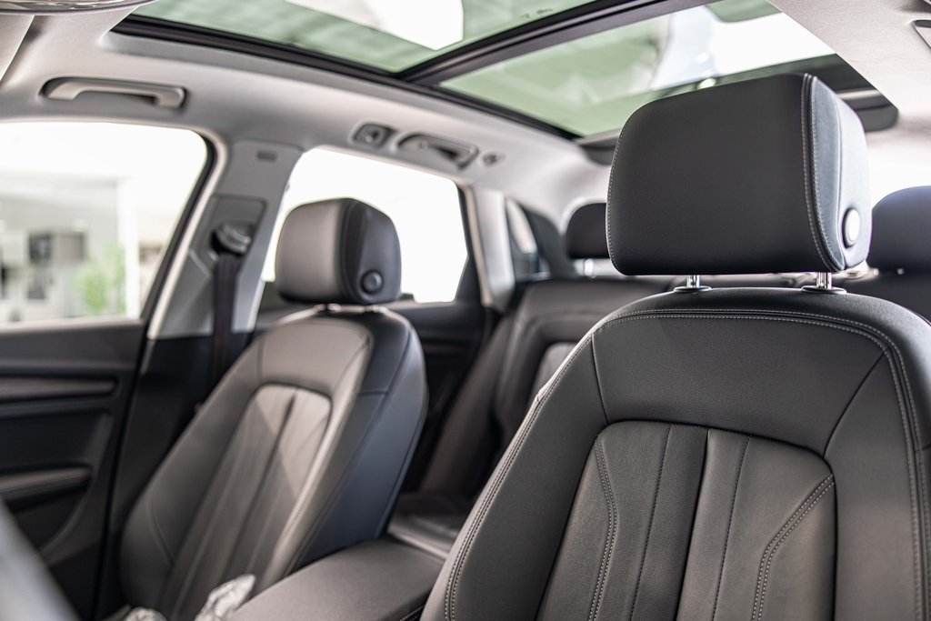 2023 AUDI Q5 - Image 19