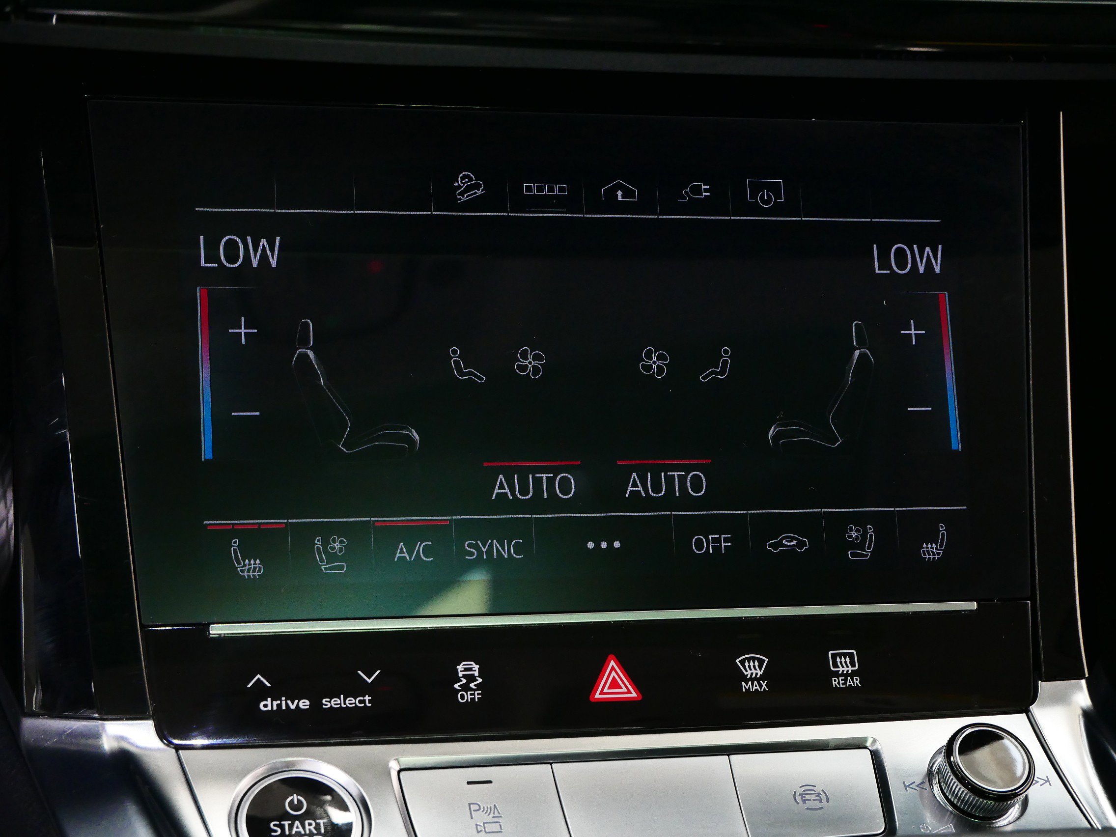 2024 Audi Q8 E-tron Premium Plus photo 20