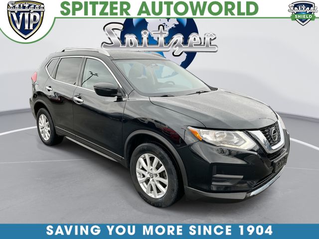 2018 Nissan Rogue SV's photo