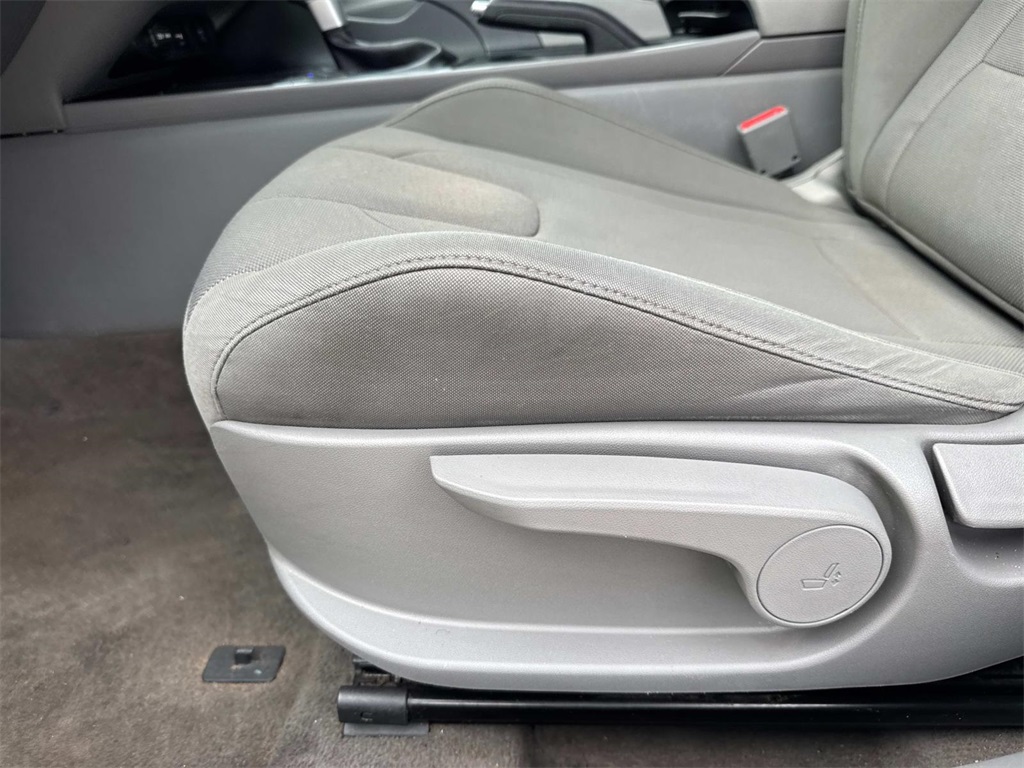 2024 Hyundai Elantra SE photo 14