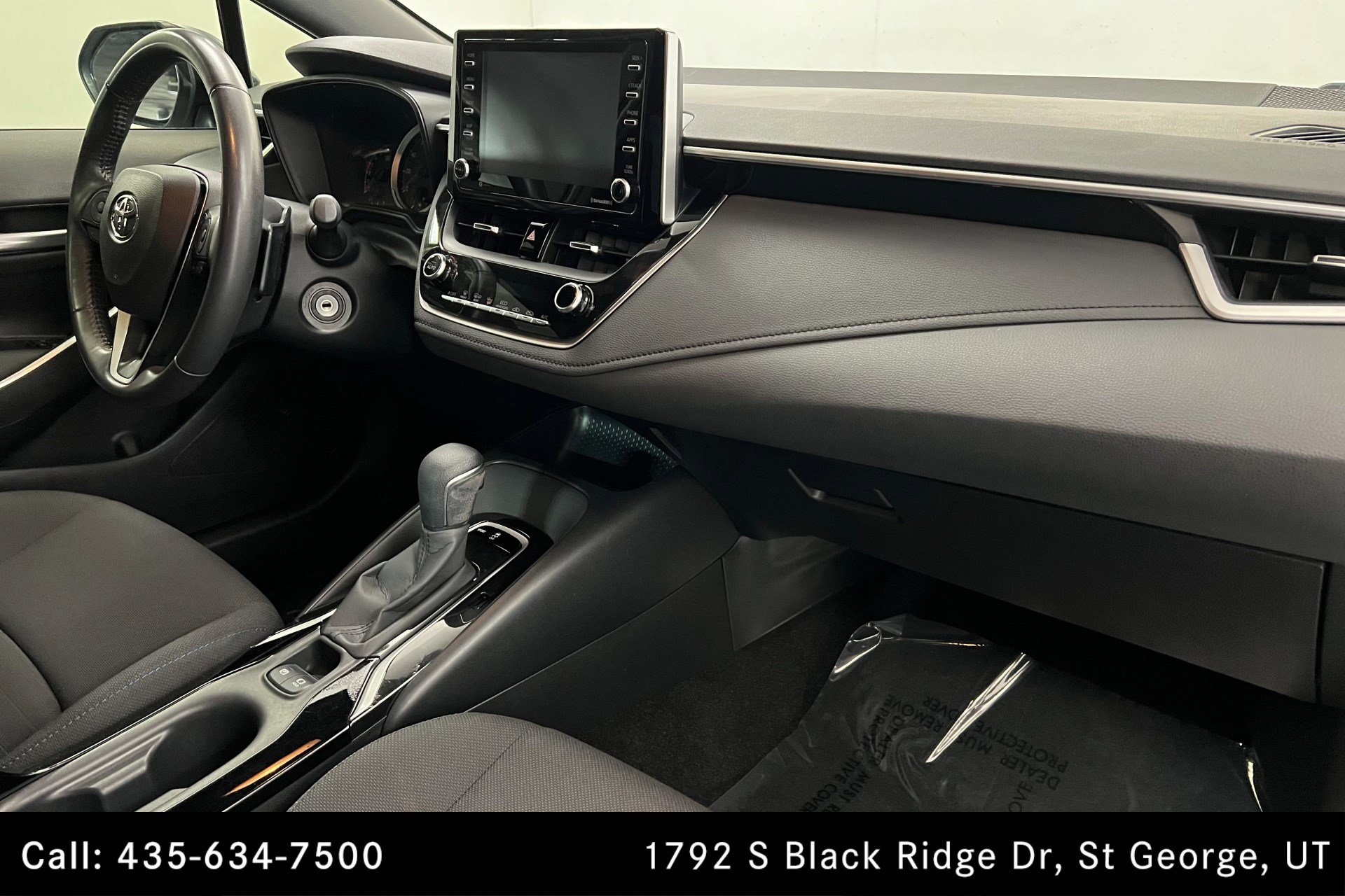2021 Toyota Corolla SE photo 23