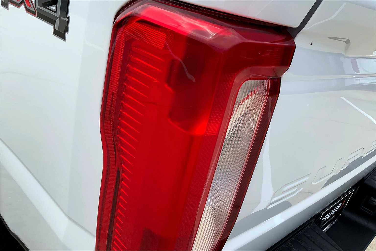 2024 Ford F-250 XLT photo 24