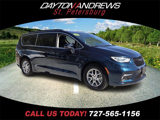 2022 Chrysler Pacifica Touring L