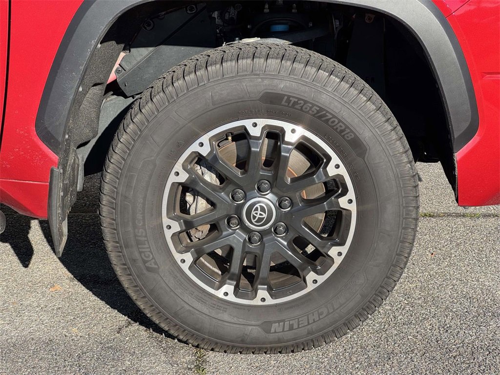 2022 Toyota Tundra SR5 CrewMax photo 25