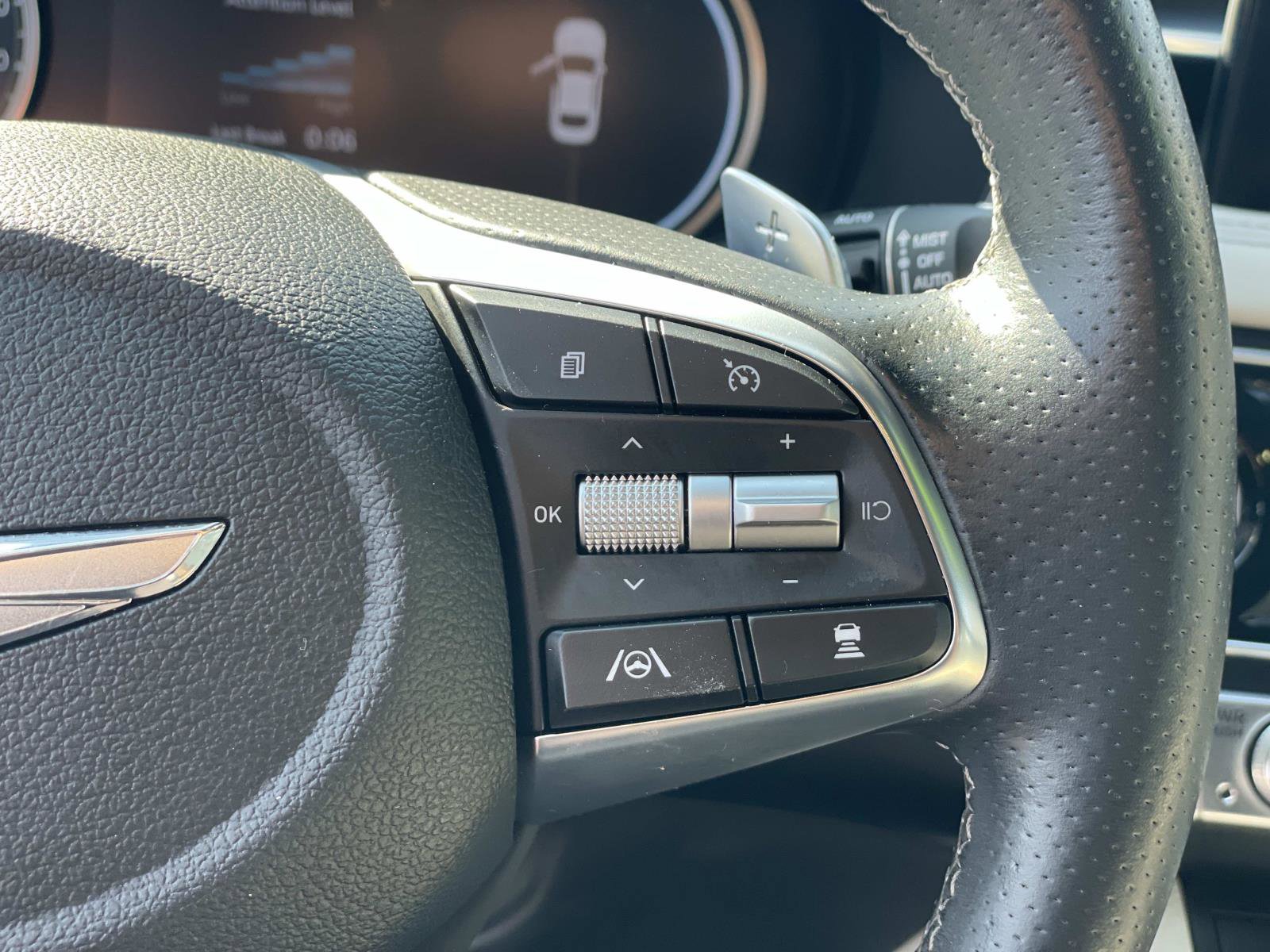 2023 Genesis G70 3.3T photo 8