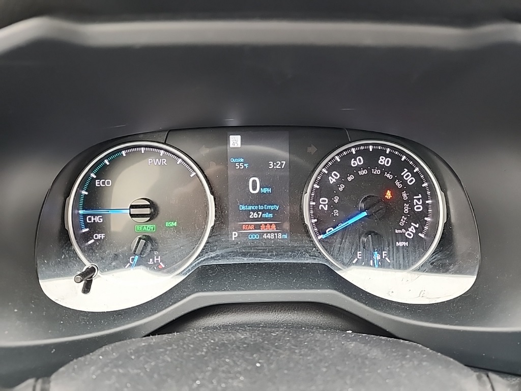 2022 Toyota RAV4 Hybrid XLE photo 12
