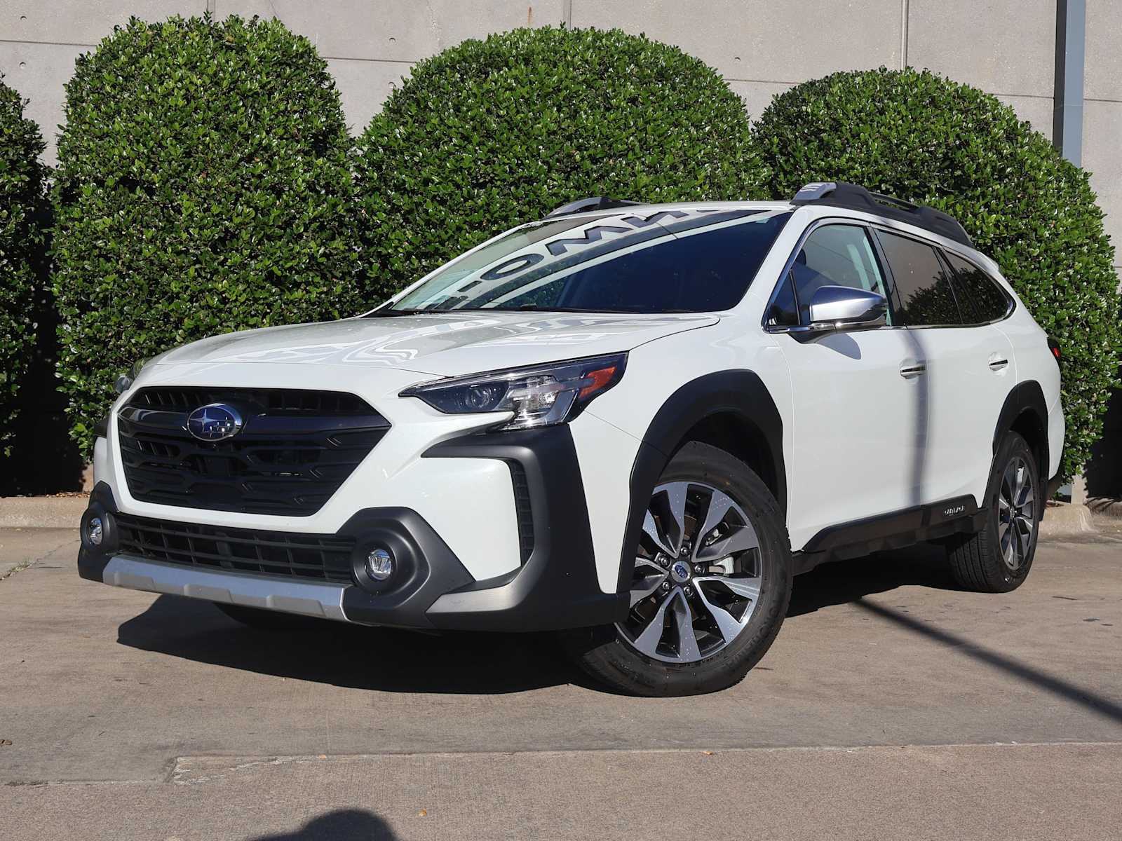 2025 Subaru Outback Touring