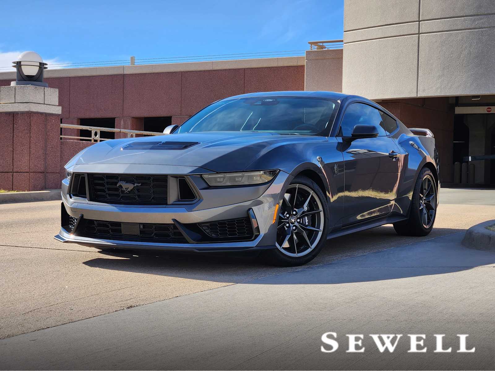 2025 Ford Mustang Dark Horse's photo