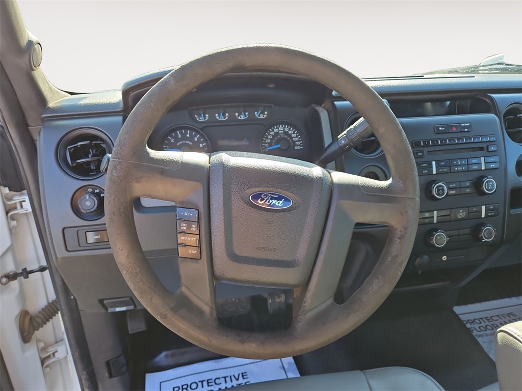 2013 Ford F-150 XL photo 12