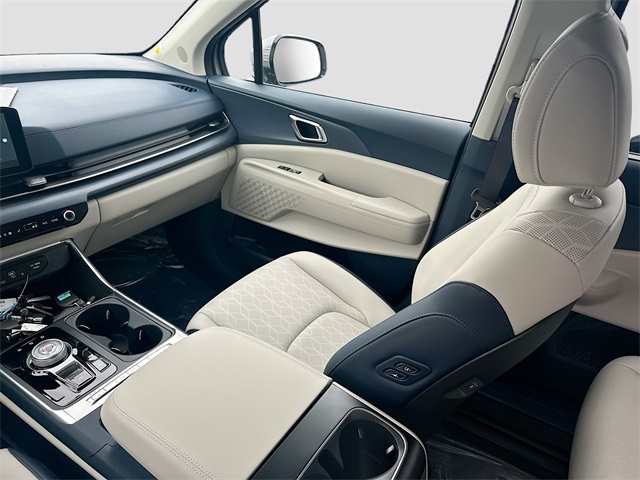 2026 Kia Carnival EX photo 21