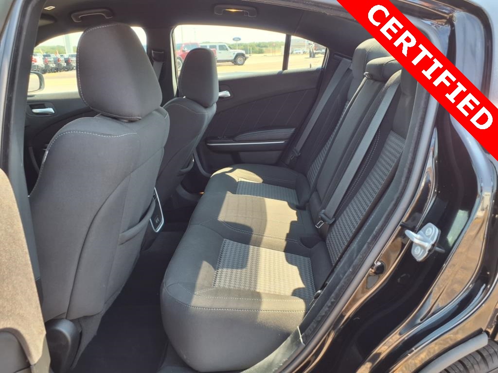 2023 Dodge Charger SXT photo 11