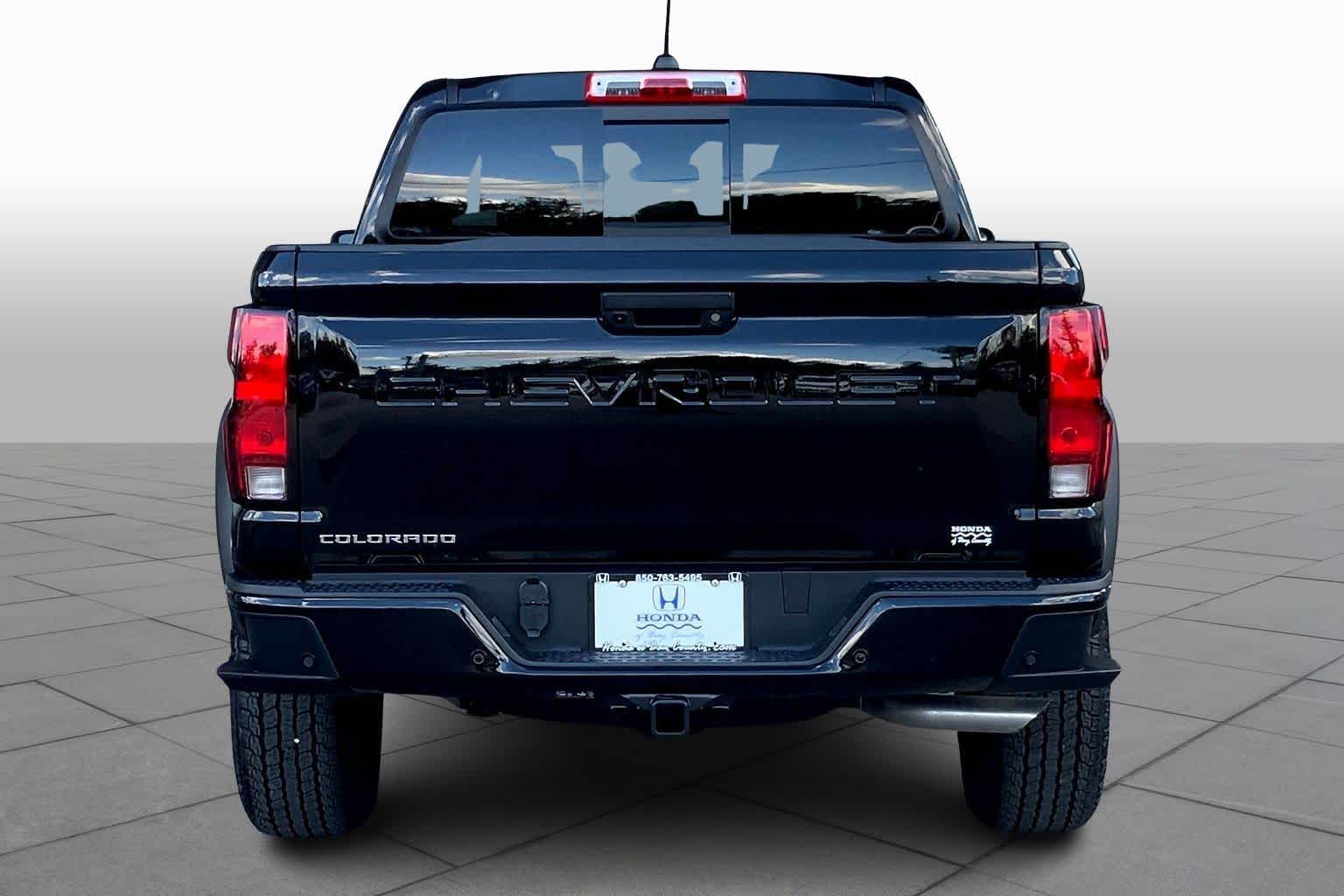 2026 Chevrolet Colorado Trail Boss photo 4