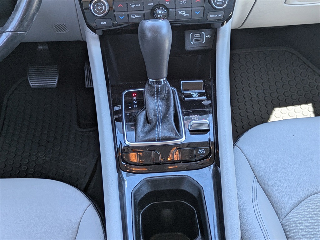 2022 Jeep Compass Latitude photo 18