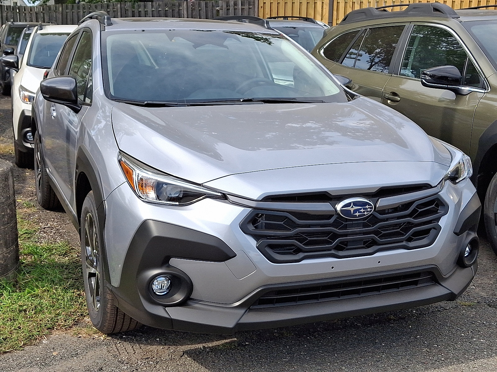 2025 Subaru Crosstrek Premium photo 3