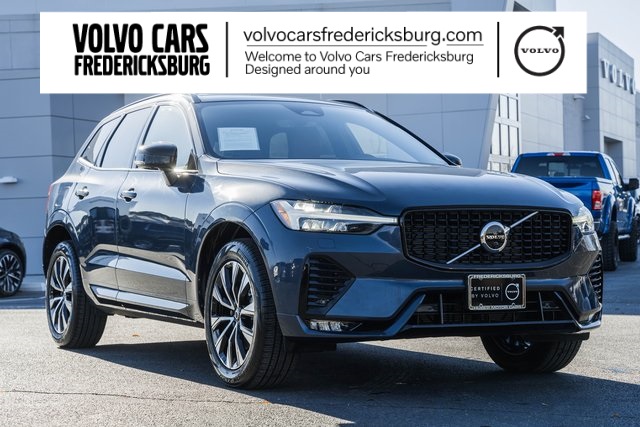 2023 Volvo XC60 Plus's photo