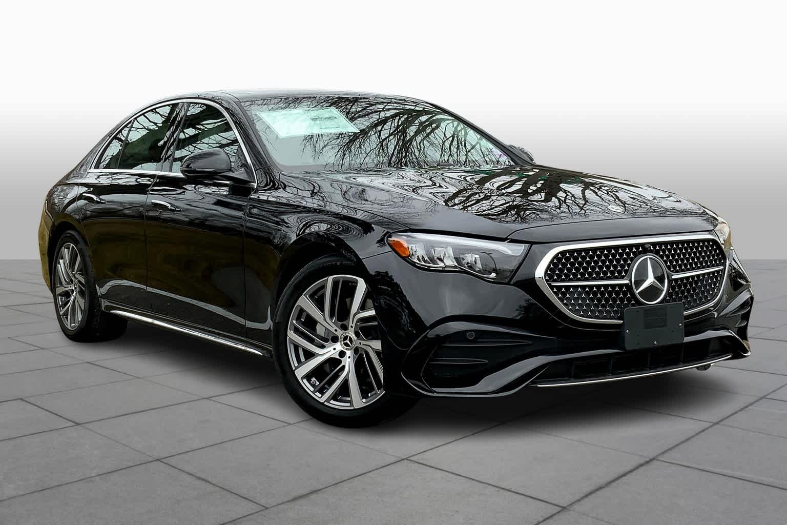 2025 Mercedes Benz E 350 photo 2