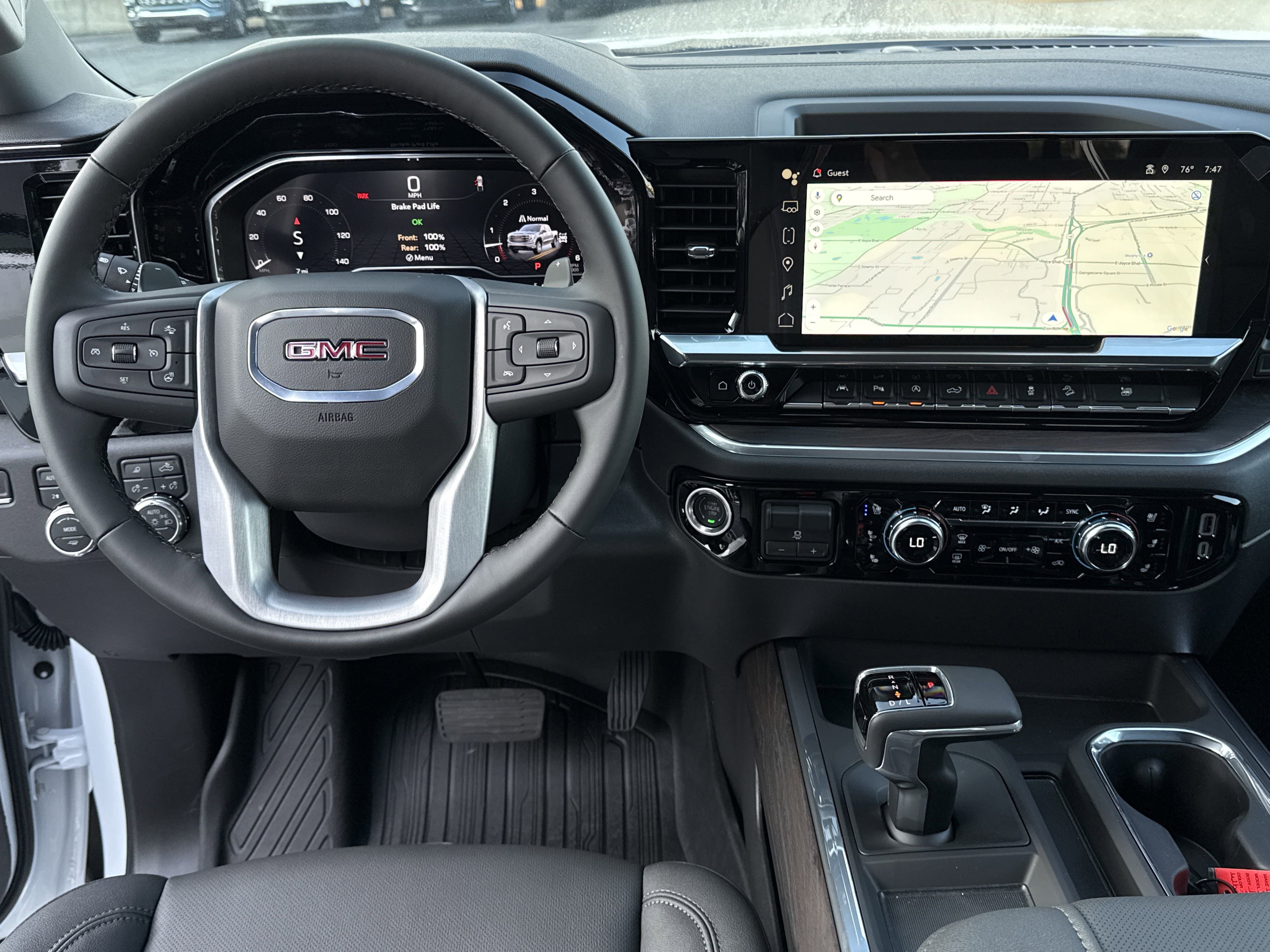2025 Gmc Sierra 1500 SLT photo 4