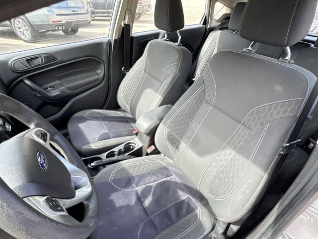 2019 Ford Fiesta SE photo 17