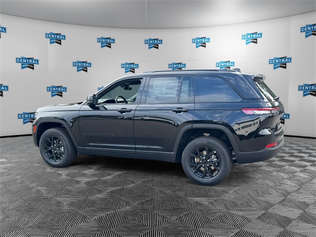 2025 Jeep Grand Cherokee Altitude X photo 2