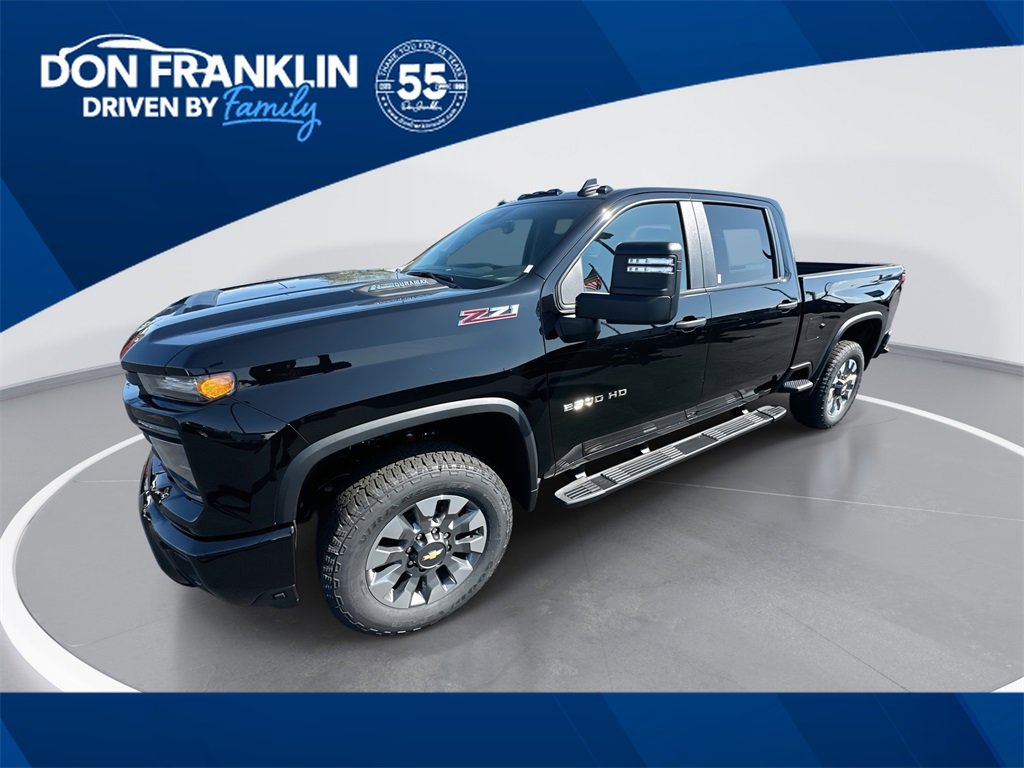 2025 Chevrolet Silverado 2500HD Custom's photo