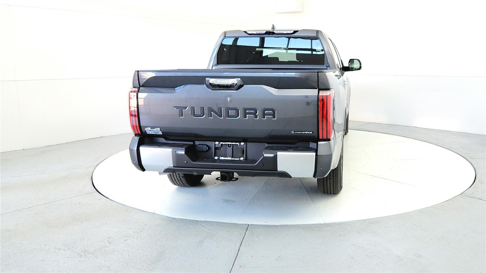 2025 Toyota Tundra Limited CrewMax photo 5