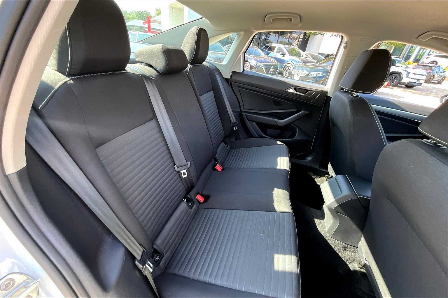 2024 Volkswagen Jetta S photo 16