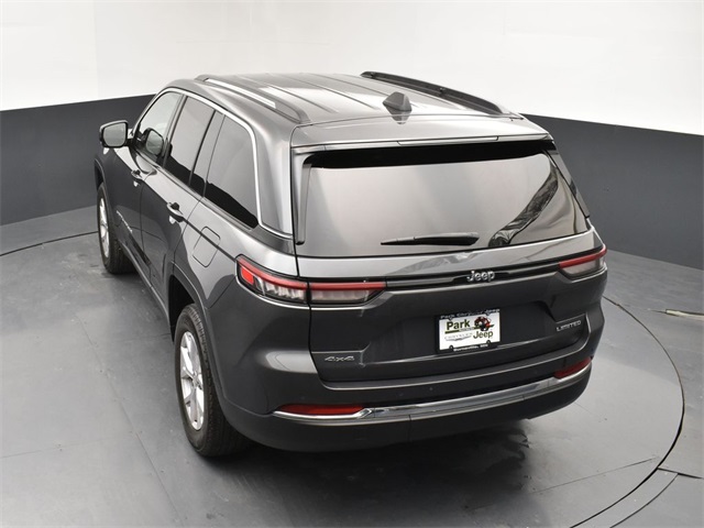 2022 Jeep Grand Cherokee Limited photo 15