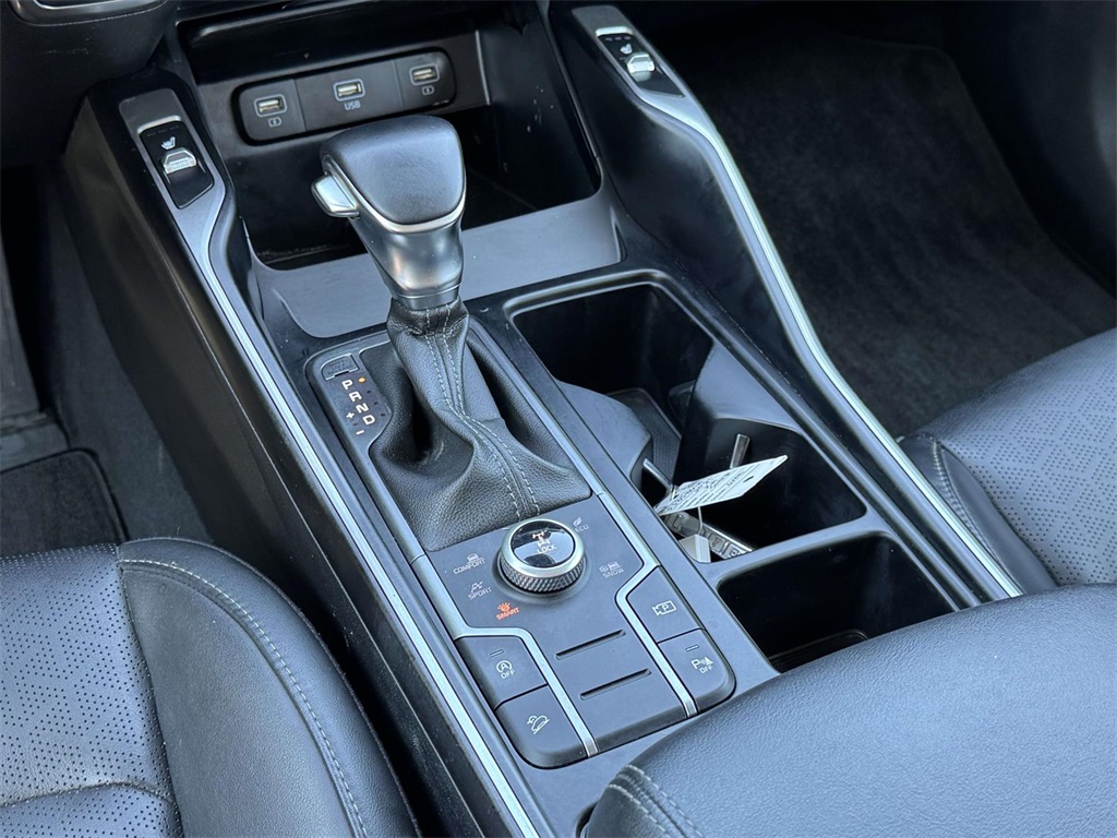 2021 Kia Sorento S photo 19