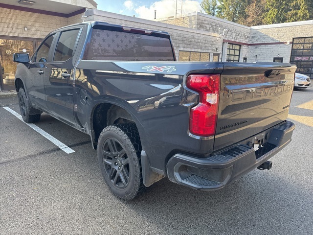 2022 Chevrolet Silverado 1500 Custom photo 3