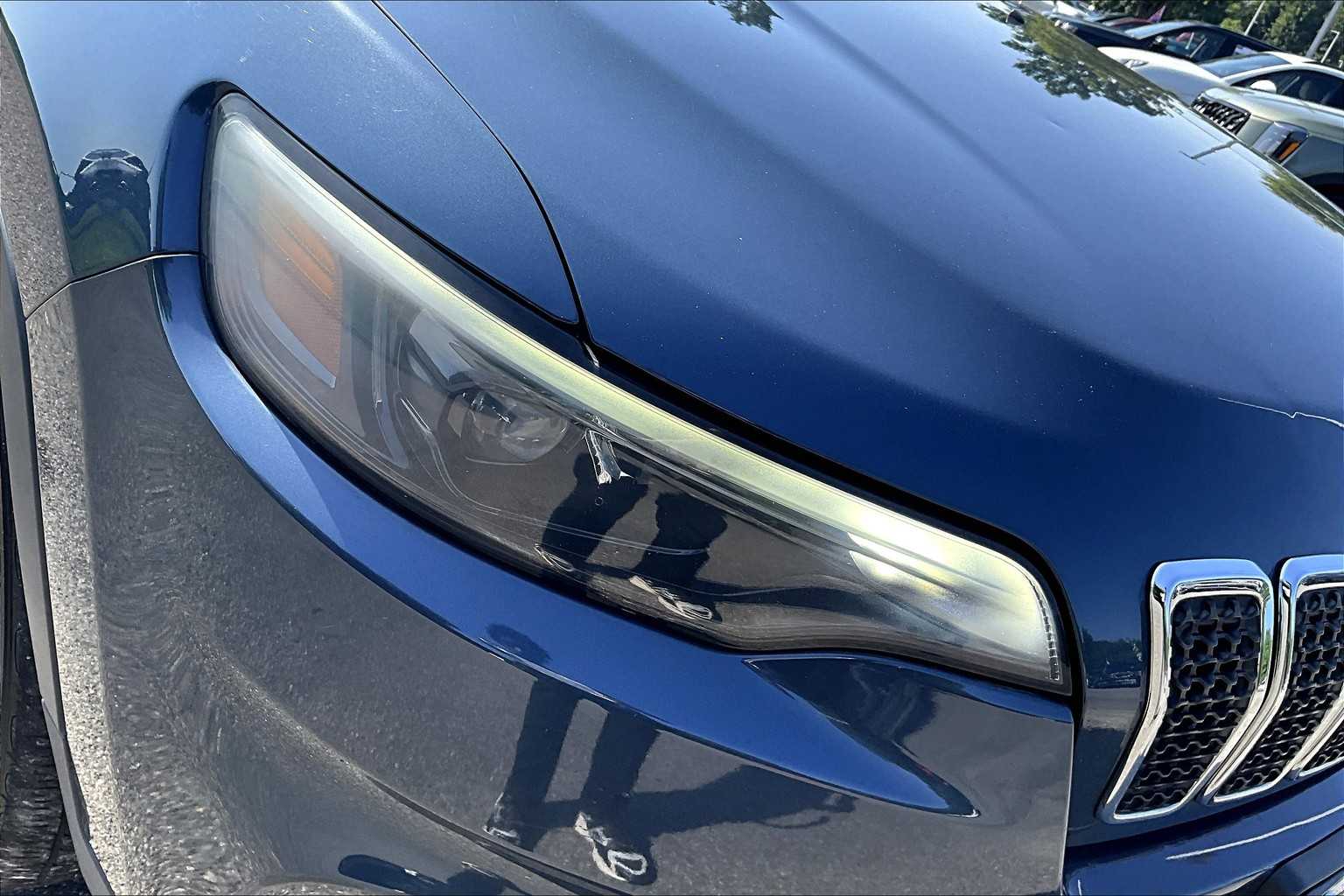 2021 Jeep Cherokee Latitude Lux photo 25