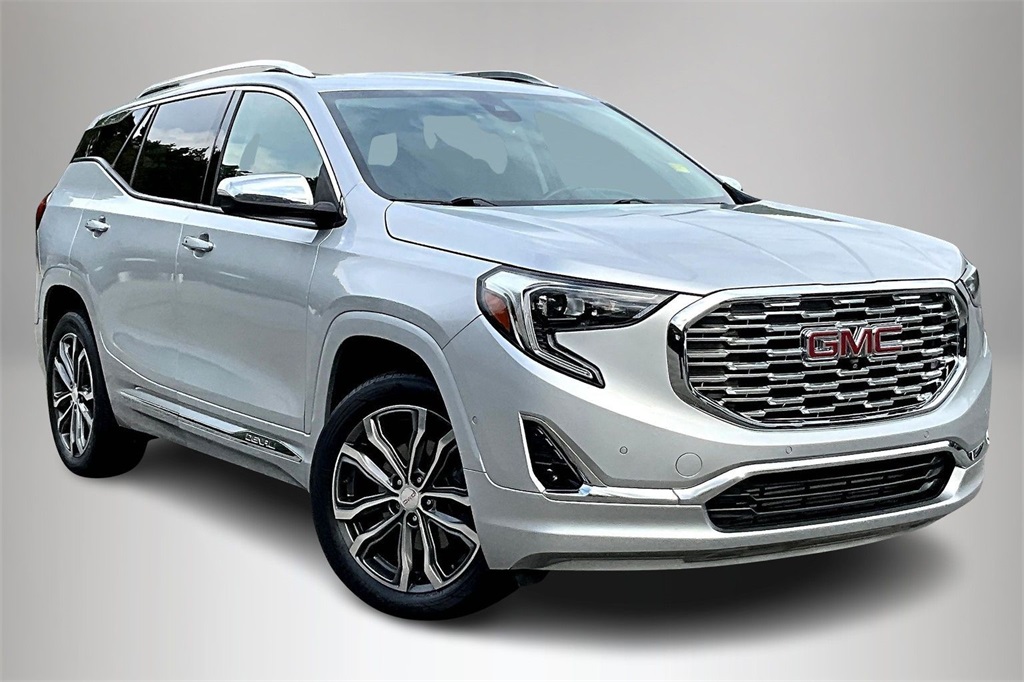 2020 GMC Terrain Denali's photo
