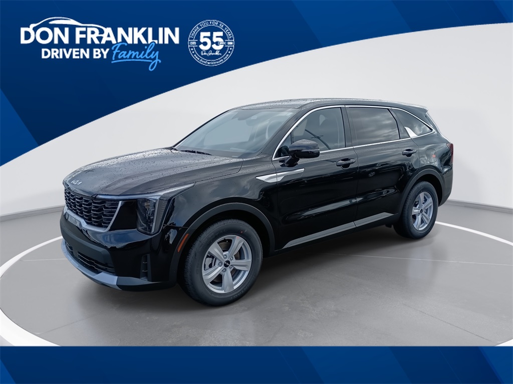 2026 Kia Sorento LX's photo