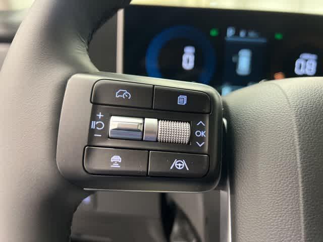 2025 Hyundai Santa Fe SEL photo 40
